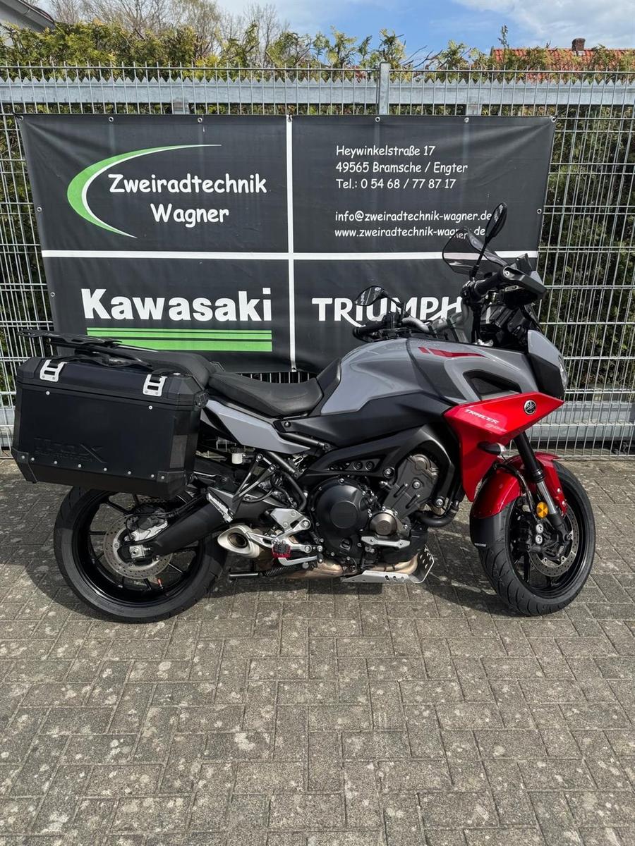 Yamaha Tracer 900