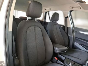 BMW X1 - 10