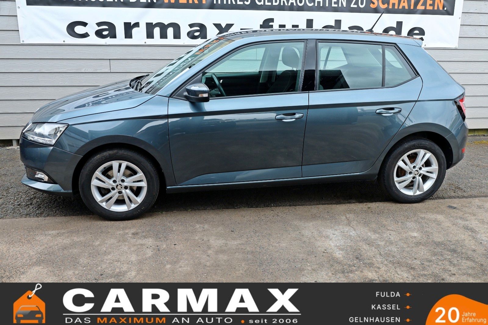 Fahrzeugabbildung SKODA Fabia Ambition SH,PDC,Kamera,Apple CarPlay,SR+WR