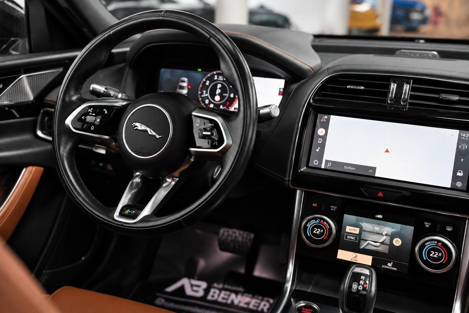 Jaguar Xe R-Dynamic *Pano*HUD*Meridian*BlackPack*360°, миниатюра 23