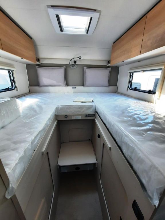 Fahrzeugabbildung LMC Tracer 730 EL Verfüg./Sparen Sie 8.131,- €