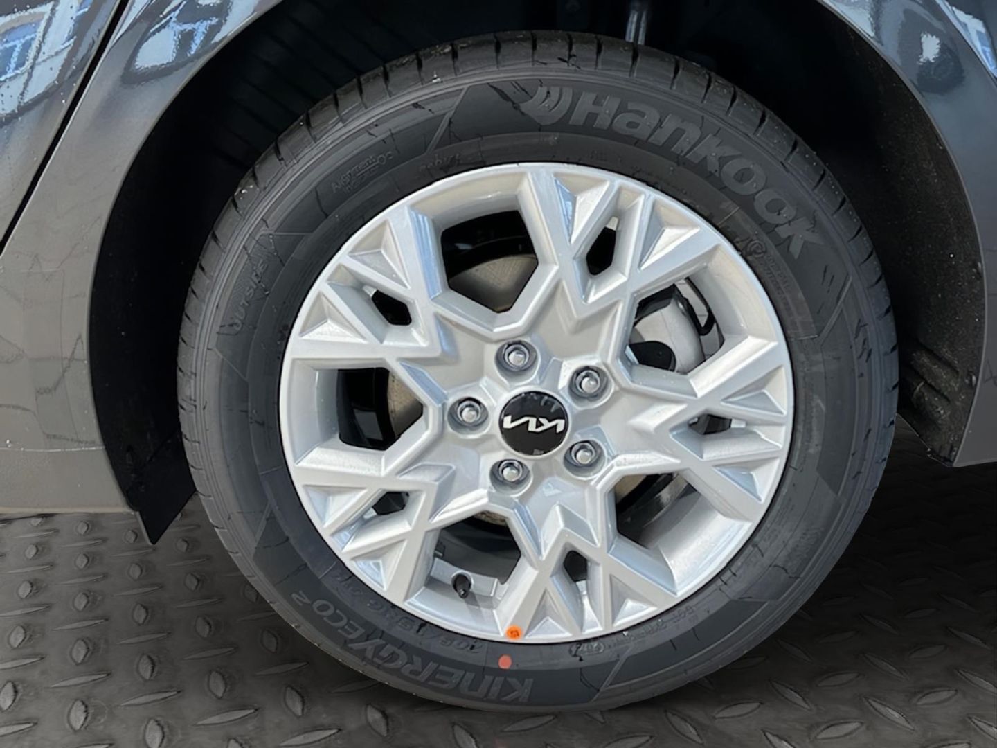 Fahrzeugabbildung Kia Ceed_sw Vision Navi SHZ Kamera SpurhalteASS DAB