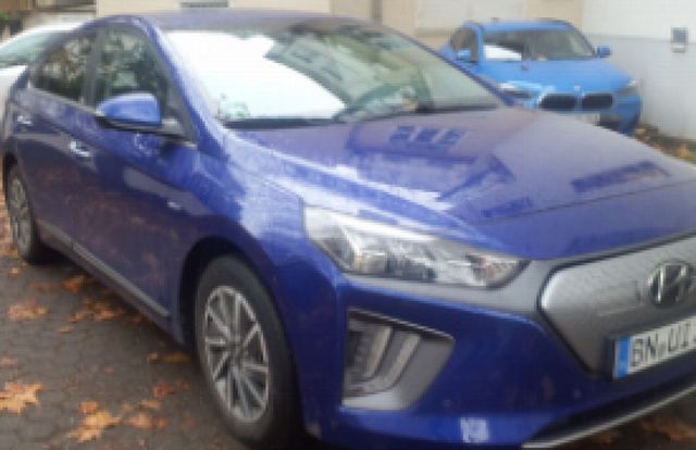 Hyundai Ioniq Premium Elektro Infinity-Sound Leder Navi