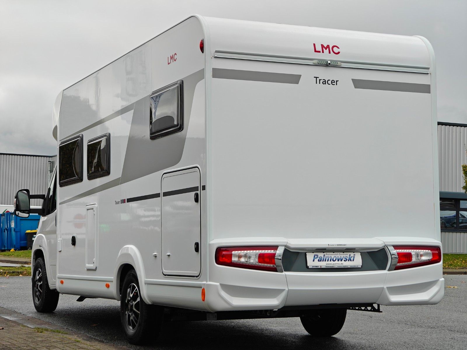 Fahrzeugabbildung LMC Tracer 690 EL - Chassis Design, 140PS, MJ2026! -
