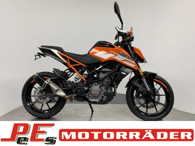 KTM Duke 125