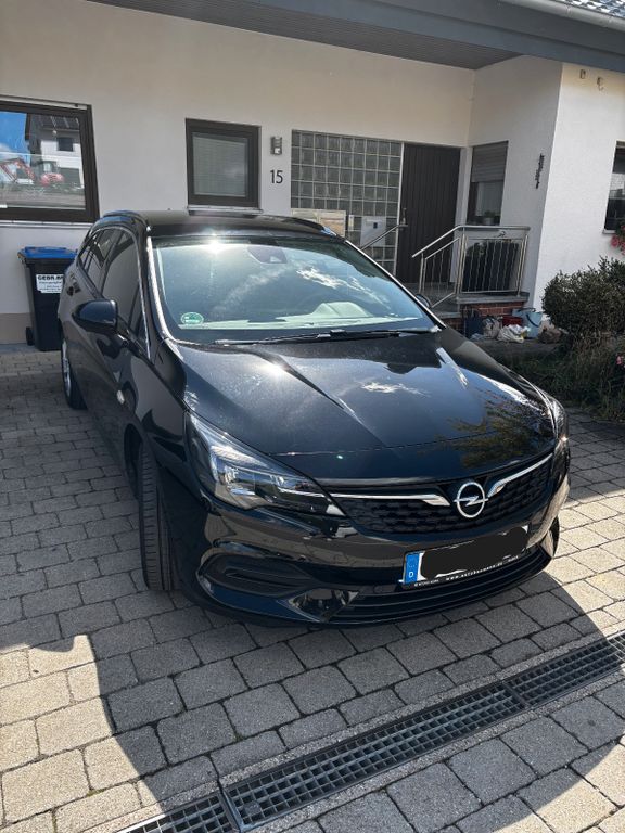 Image of Opel Astra