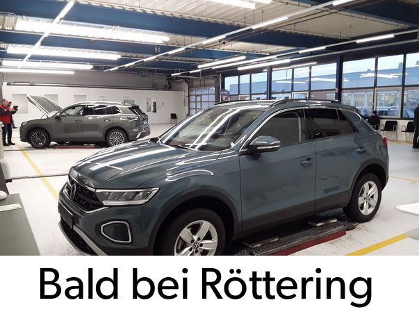 Volkswagen T-Roc 1.5 TSI,Navi,Kamera,Si-Hzg,PDC,LED,ACC,AHK