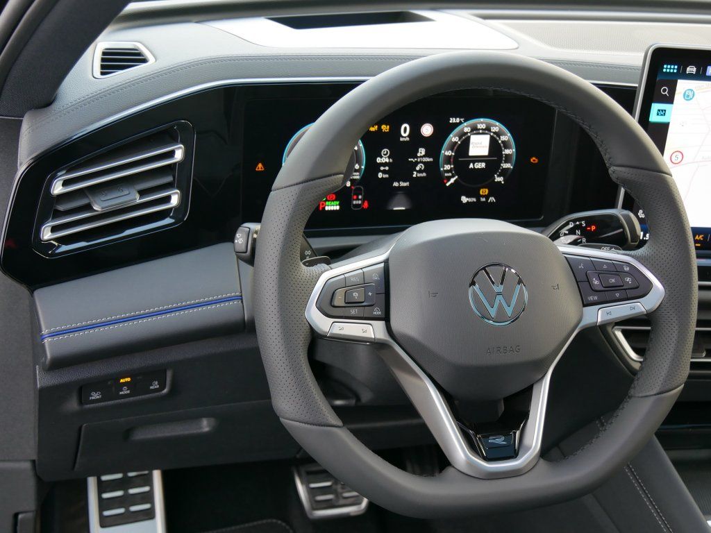 Fahrzeugabbildung Volkswagen Tiguan R-Line 1.5 TSI eHybrid DSG AHK