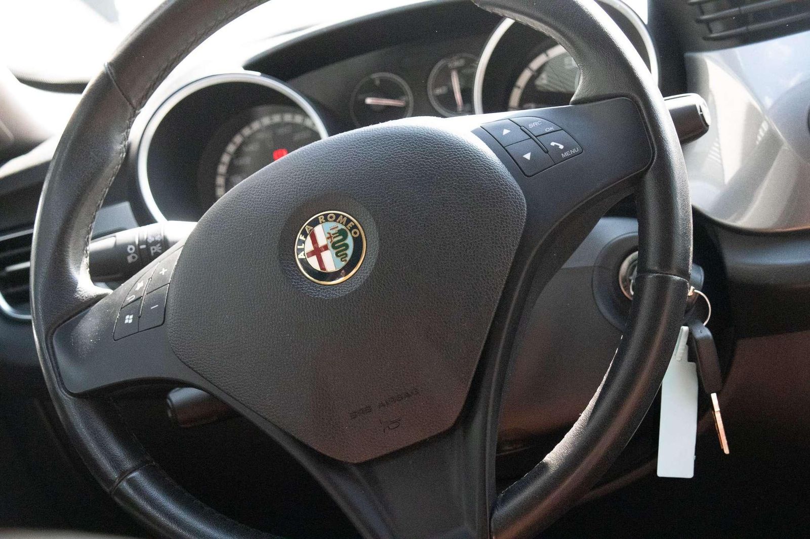 Fahrzeugabbildung Alfa Romeo Giulietta Turismo 1.4 TB Collezione Nr 35/100