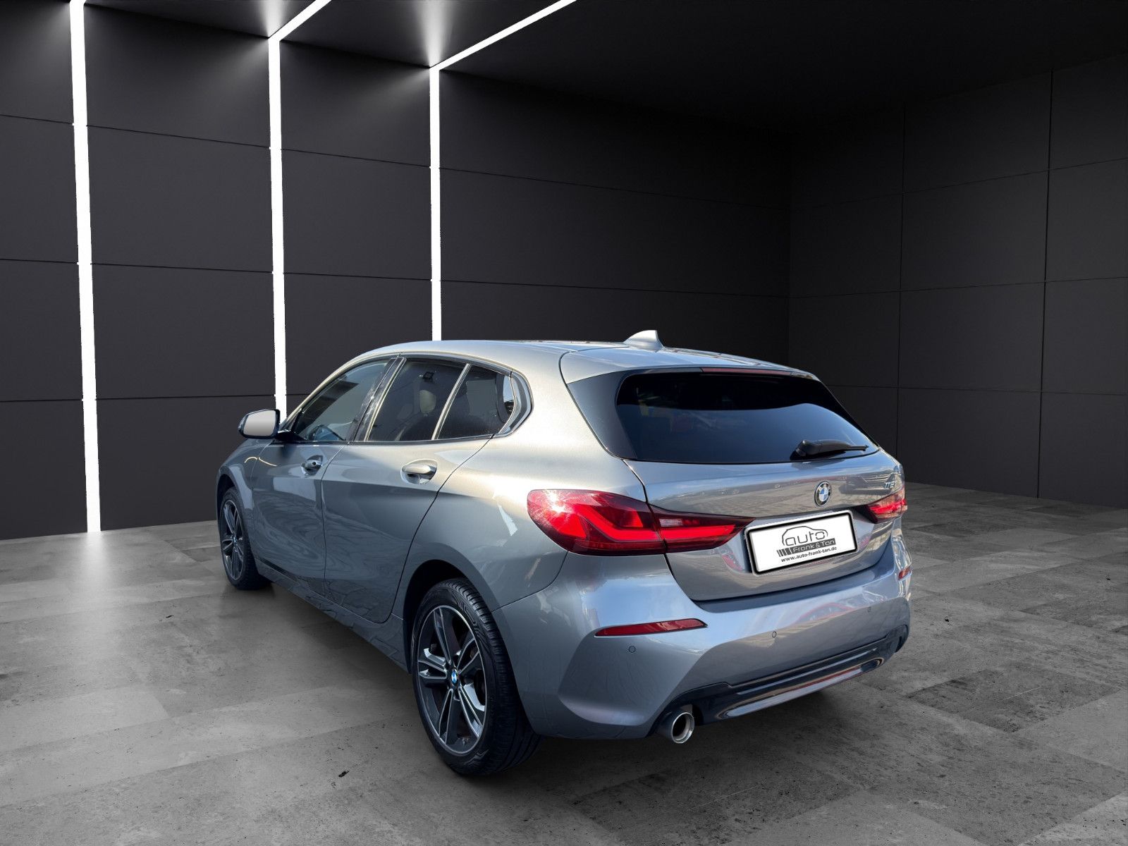 Fahrzeugabbildung BMW 116 i Sport Line/Winter Paket/Performance/Tempo