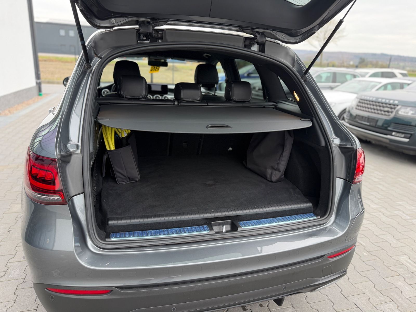 GLC 300 4Matic EQ Autom. LED Leder AMG