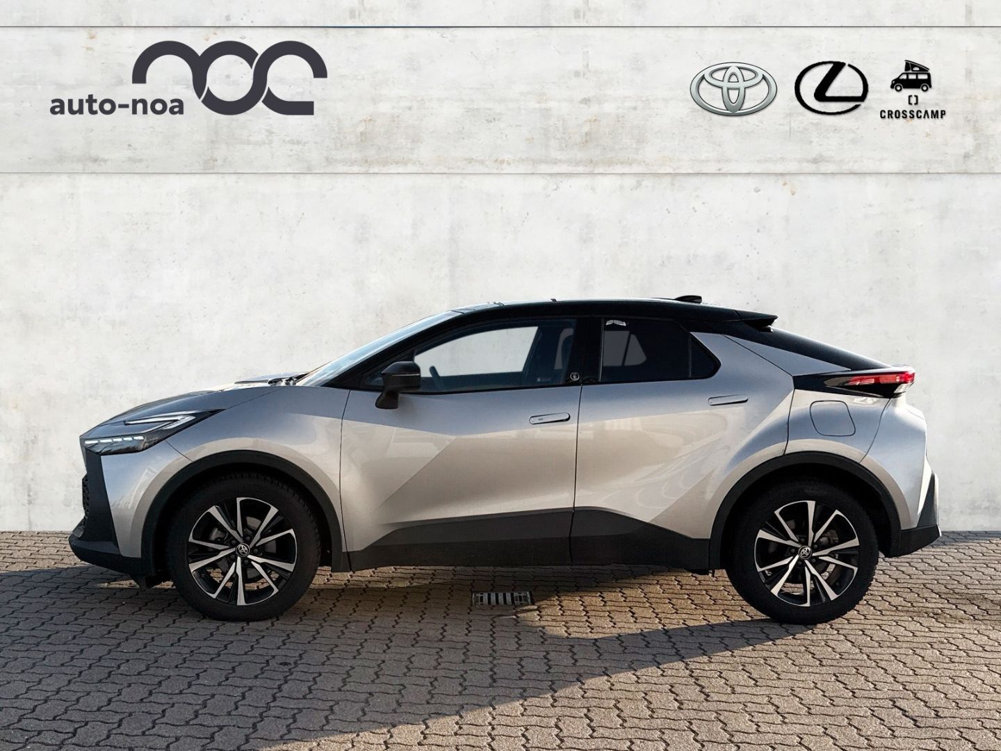 Toyota C-HR Hybrid FWD Team Deutschland Navi LED ACC El foto 3