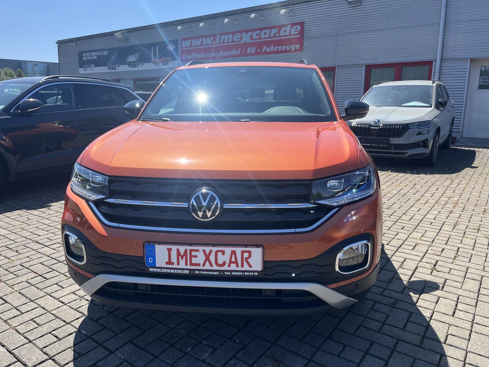 Volkswagen T-Cross 1.5 TSI DSG Active + ACC + AHK + PDC V+H