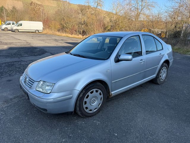 Volkswagen Bora 1.6 Auto Special