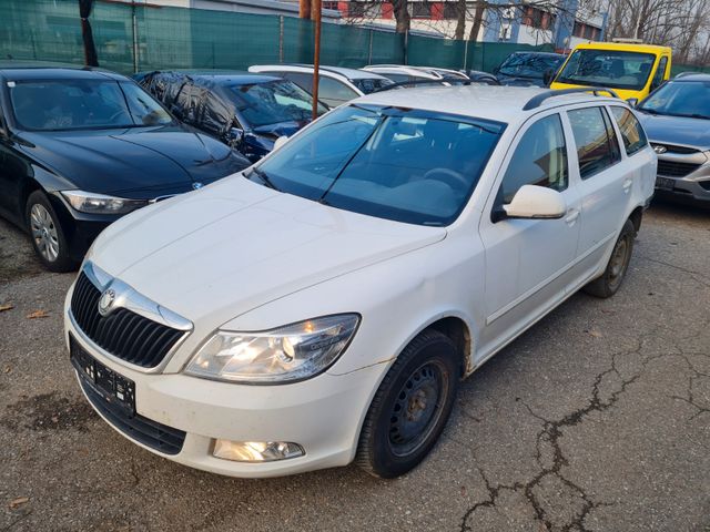 Skoda Octavia 1.6 TDI 4x4 Ambiente Combi Euro5