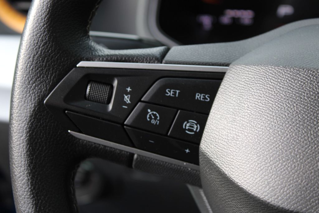 SEAT Arona Style 1.0 TSI DSG LED KLIMA ALU NAVI