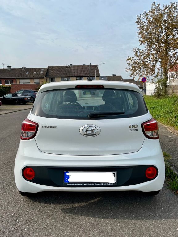 Image of Hyundai i10