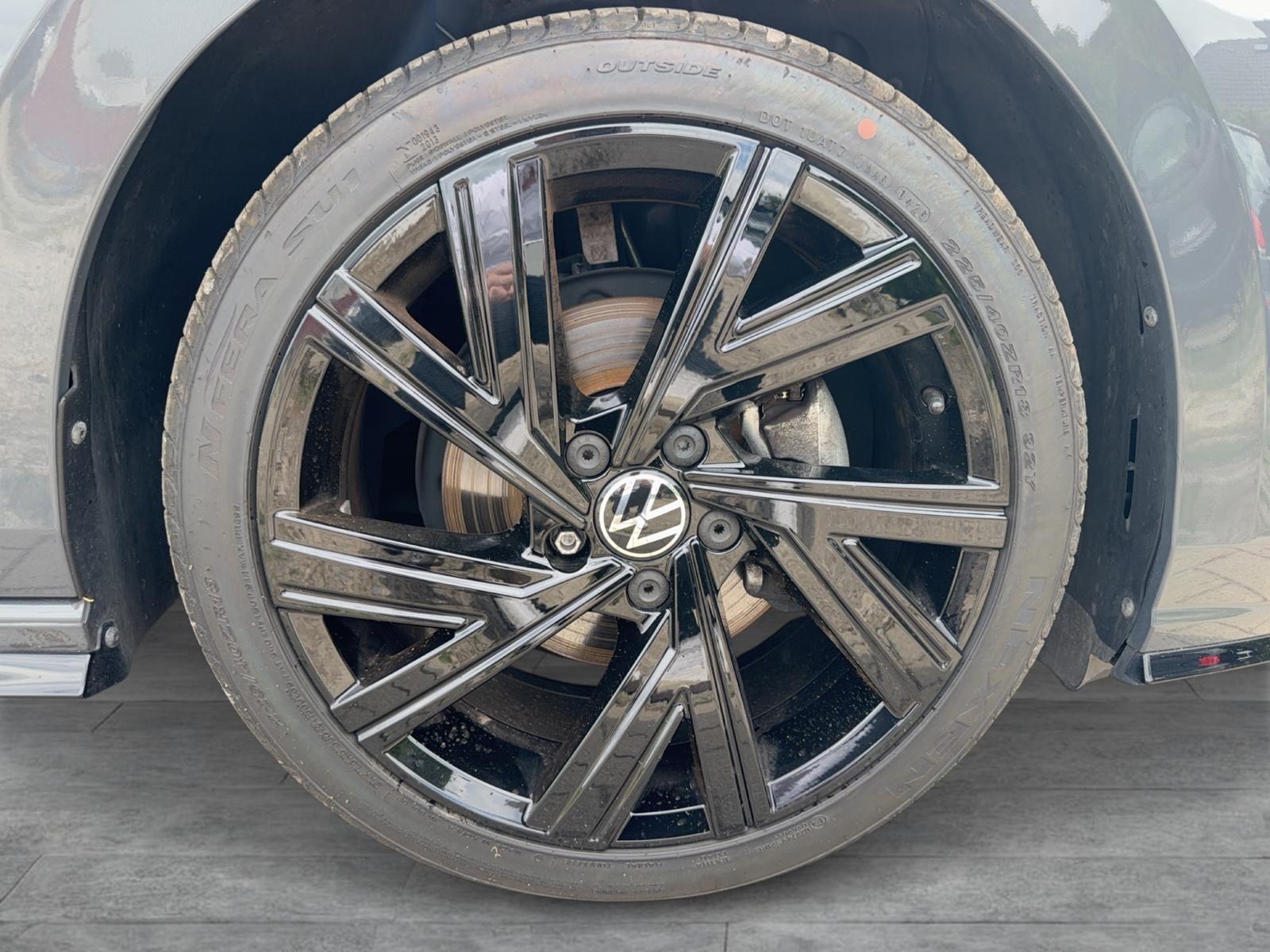 Volkswagen Golf VIII 8 1.5 eTSI R-Line DSG Black Style MAT, миниатюра 11