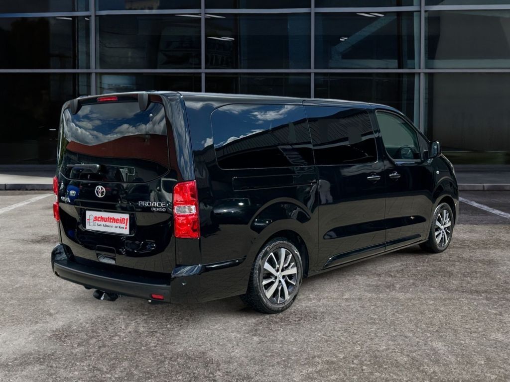 Fahrzeugabbildung Toyota Proace 2,0-l-D-4D L2 (7-Si.) Autm. Verso Executi