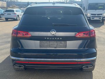 Volkswagen Touareg - 5
