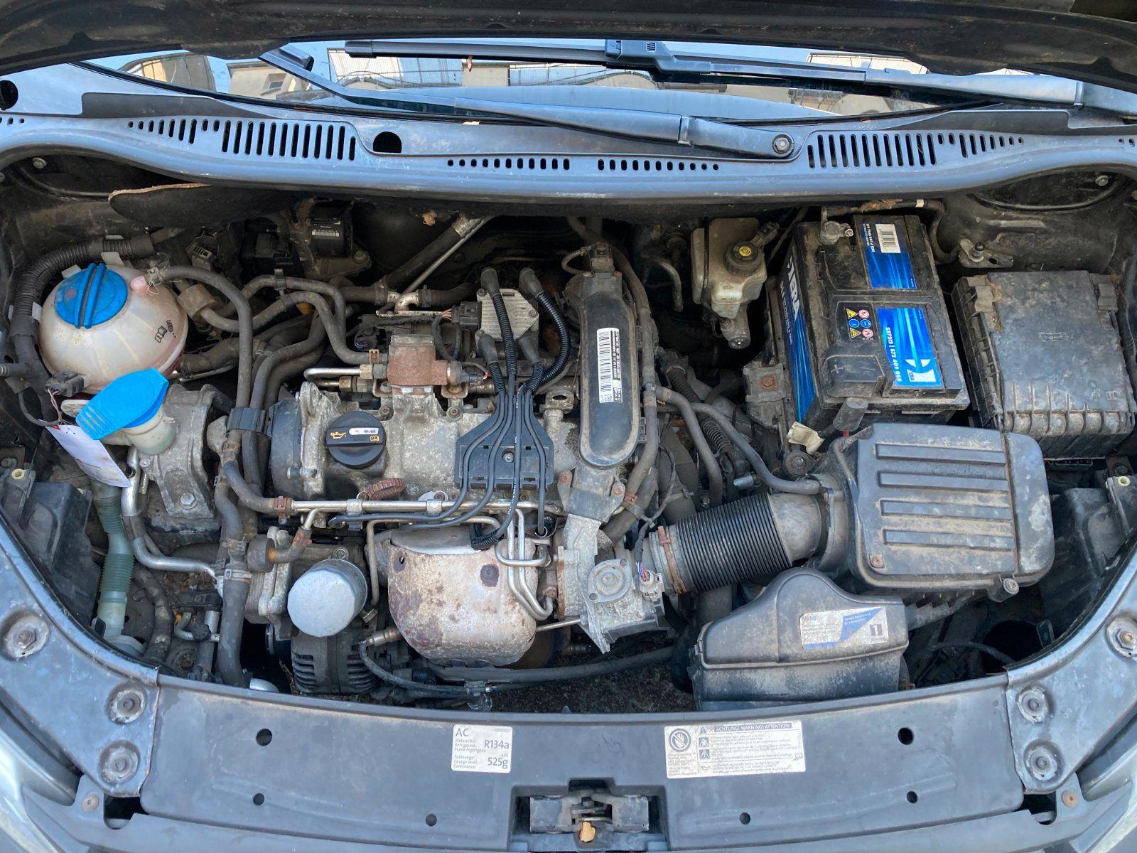 Volkswagen Caddy 2011 — photo 9