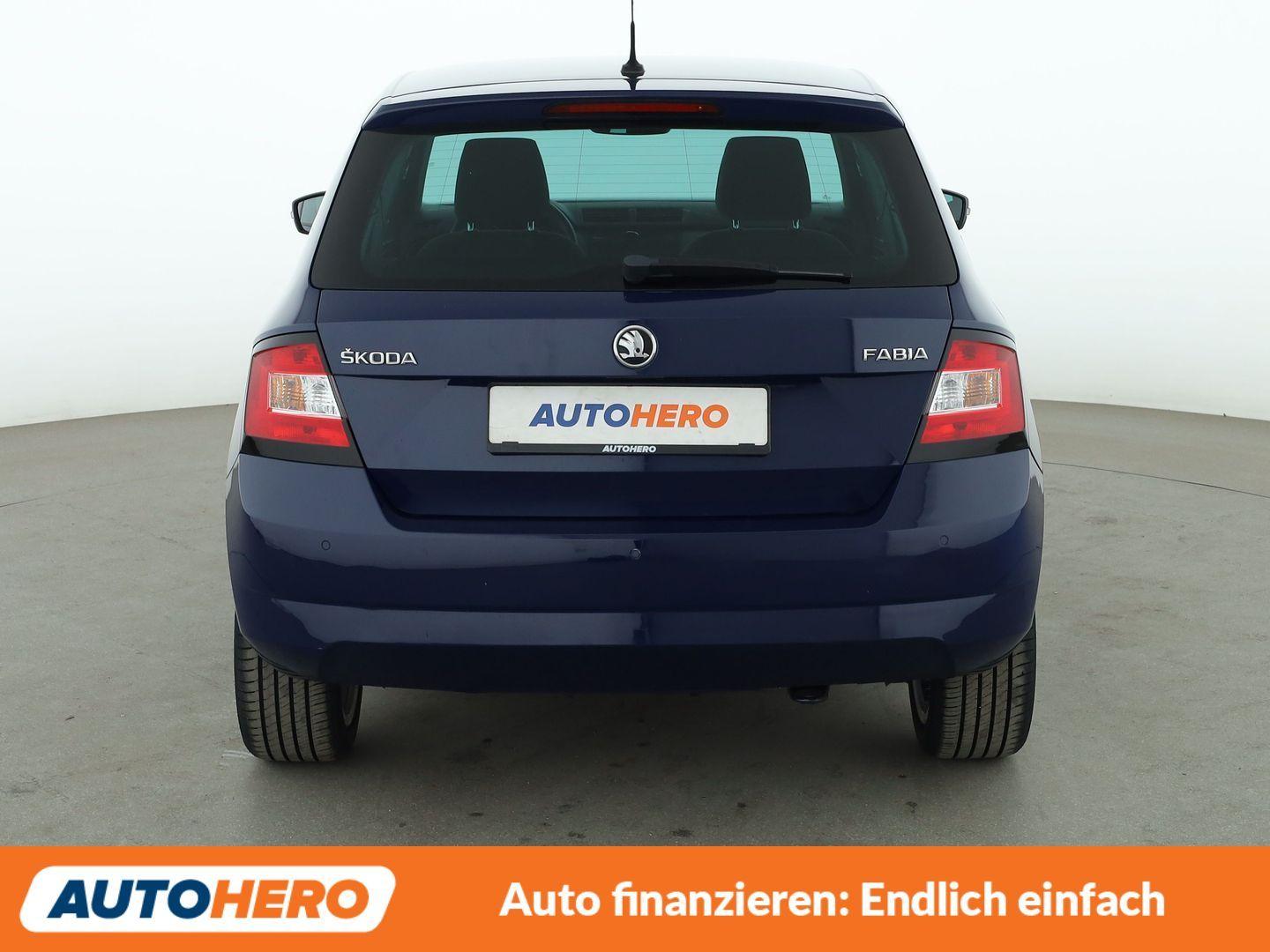 Skoda Fabia 1.2 TSI Joy Aut.*TEMPO*PDC*SHZ*ALU*KLIMA*