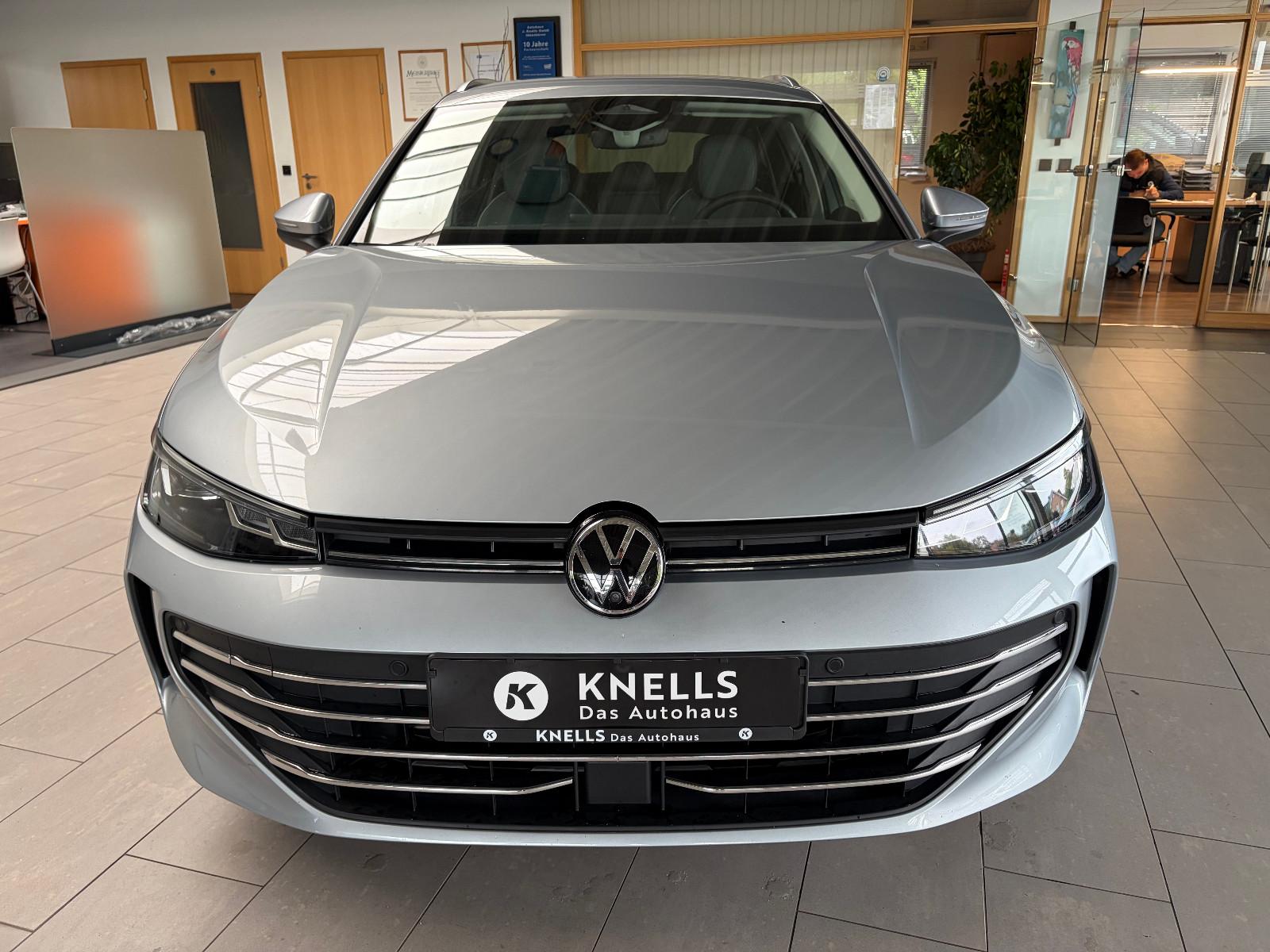 Volkswagen Passat Var. 1.5 eTSI Business/ACC/AHK/360°/DAB