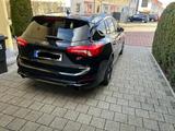 Ford Focus 2,3 EcoBoost ST Styling-Paket Turnier ... - Ford Focus: Styling