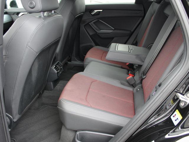 Q3 40 2,0 TFSI quattro S line Standhzg.*Navi