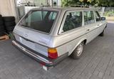 Mercedes-Benz 300 - Mercedes-Benz 300 mit Diesel-Antrieb
