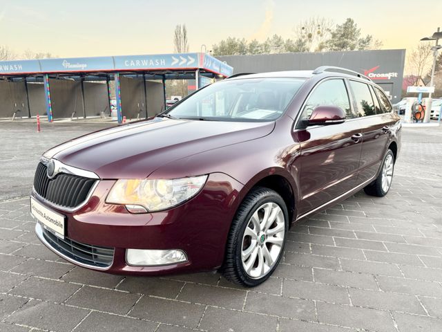 Skoda Superb Combi,Klimaautomatik,Sitzheizung,Hängerku