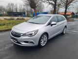 Opel Astra K Sports Tourer Edition - Opel Astra: Alcantara