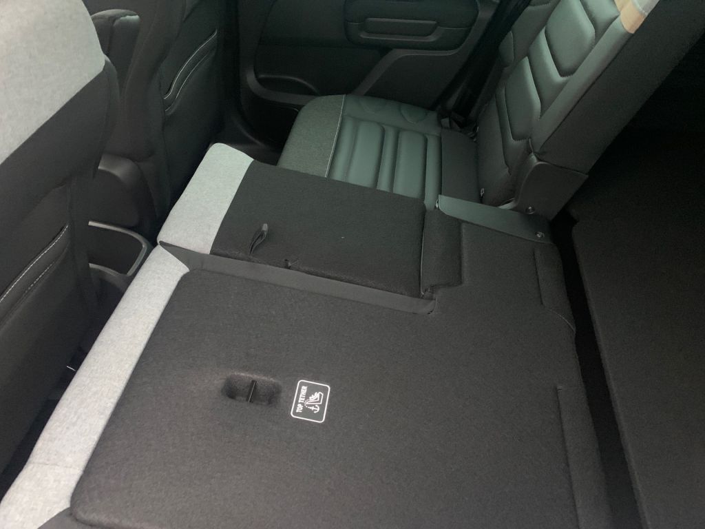 Fahrzeugabbildung Citroën C3 Aircross PureTech 130 Stop & Start EAT6 OPF P