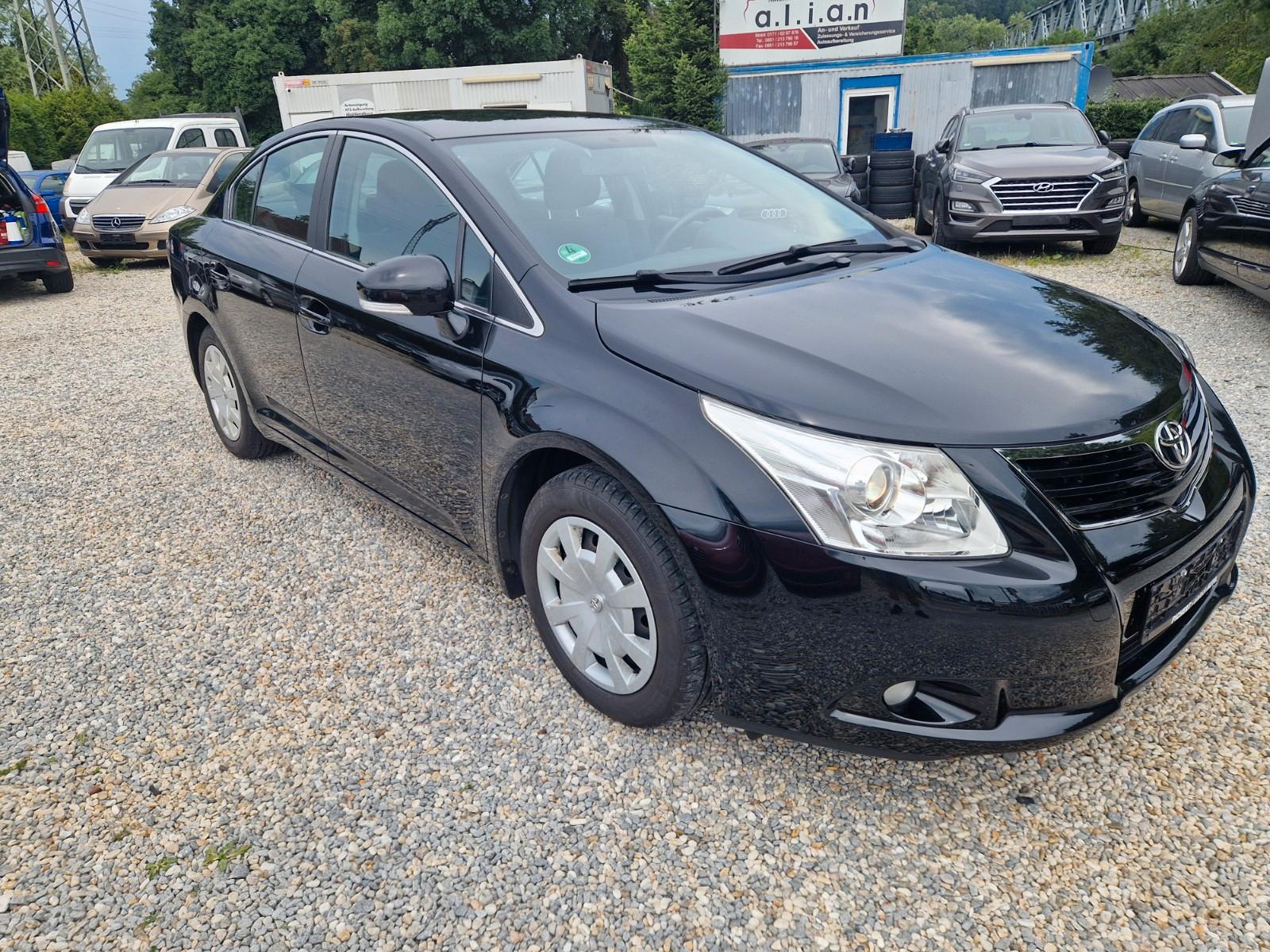 Toyota Avensis Basis / 1.Hand/ Scheckheft / TOP / KLIMA
