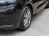 Volkswagen T7 Multivan Life 1.5 TSI DSG NAVI LED Standhzg - VW T7 Multivan Gebrauchtwagen in München