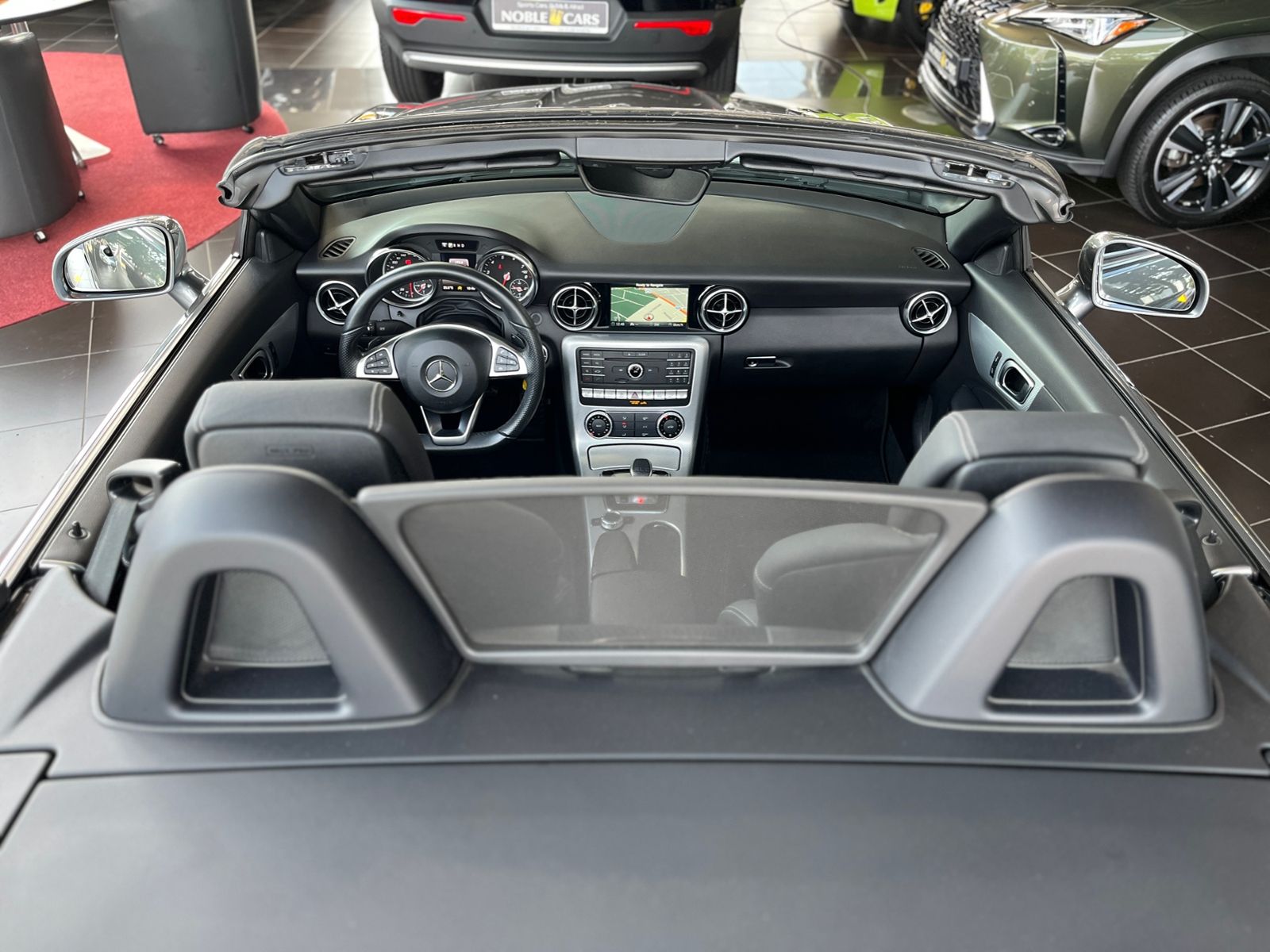 Fahrzeugabbildung Mercedes-Benz SLC 200 LEDER NAVI ALU