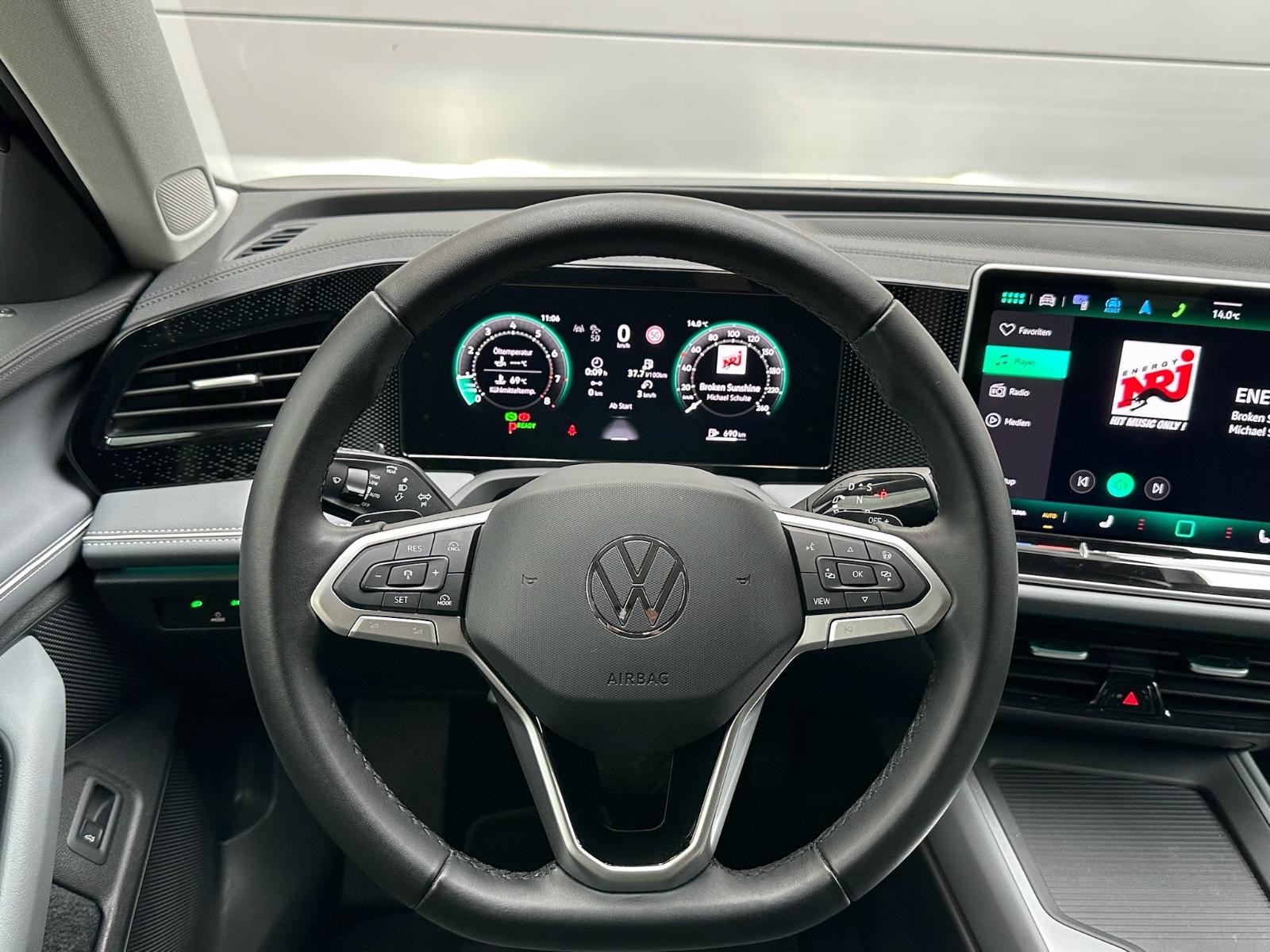 Volkswagen Passat Variant 1.5 eTSI 110 kW Business#AHK#Navi