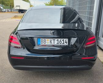 Mercedes E 220 - 10