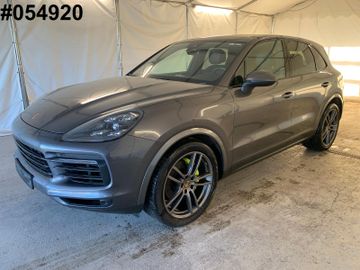 Porsche Cayenne - 1