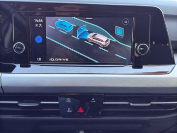 Volkswagen Golf VIII Variant Life eTSI DSG*LED*APPLE*ACC