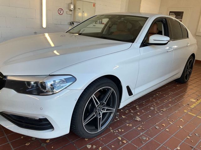 BMW 520d Lenkradheizung 19Zoll Schnitzer  RFKamera