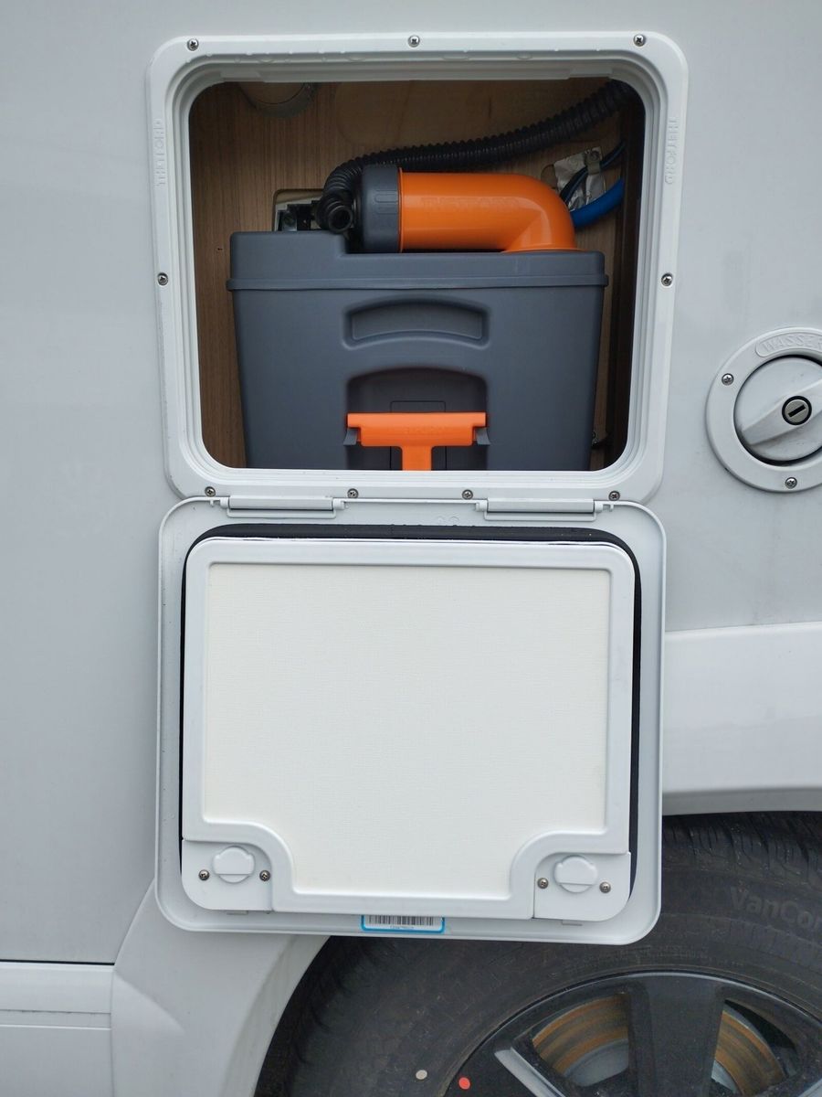 Fahrzeugabbildung Malibu T 430 KB LE comfort Navigation, RFK, TV