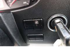 Fahrzeugabbildung Volkswagen Crafter Kombi 9Sitze Klima Scheckheftgepflegt