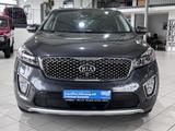 Kia Sorento Platinum Edition 4WD - Kia Sorento: Platinum Edition