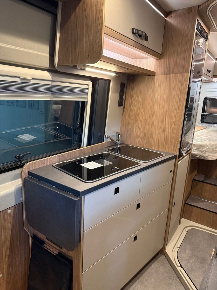 Fahrzeugabbildung Pössl Roadcruiser Citroen 180 PS Autom, 180 PS, LED