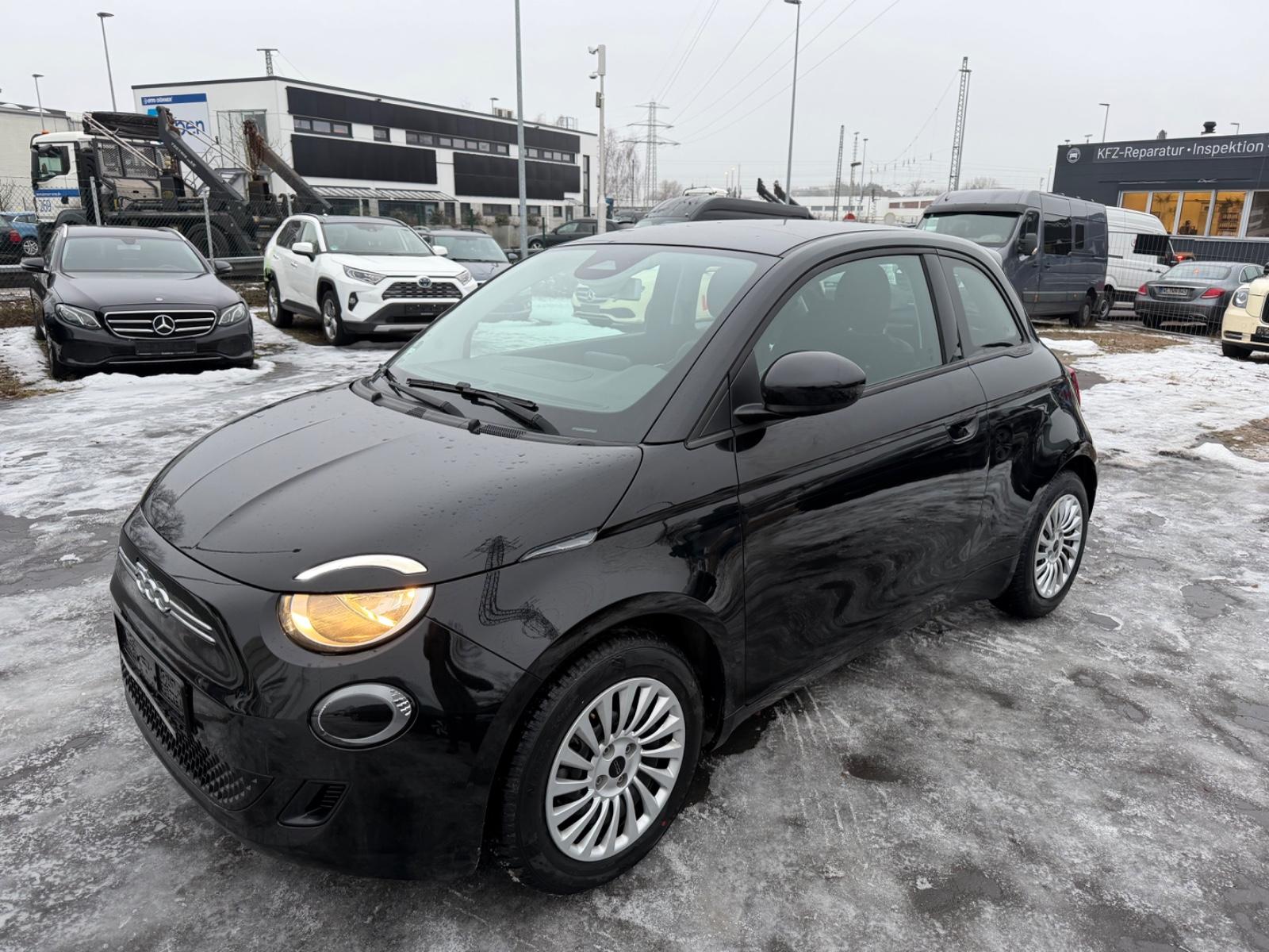 Fiat 500e 500 e Action, Apple Car Play, Sitzheizung