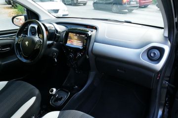 Fahrzeugabbildung Peugeot 108  VTi 68 Autom. /elektr. Faltdach
