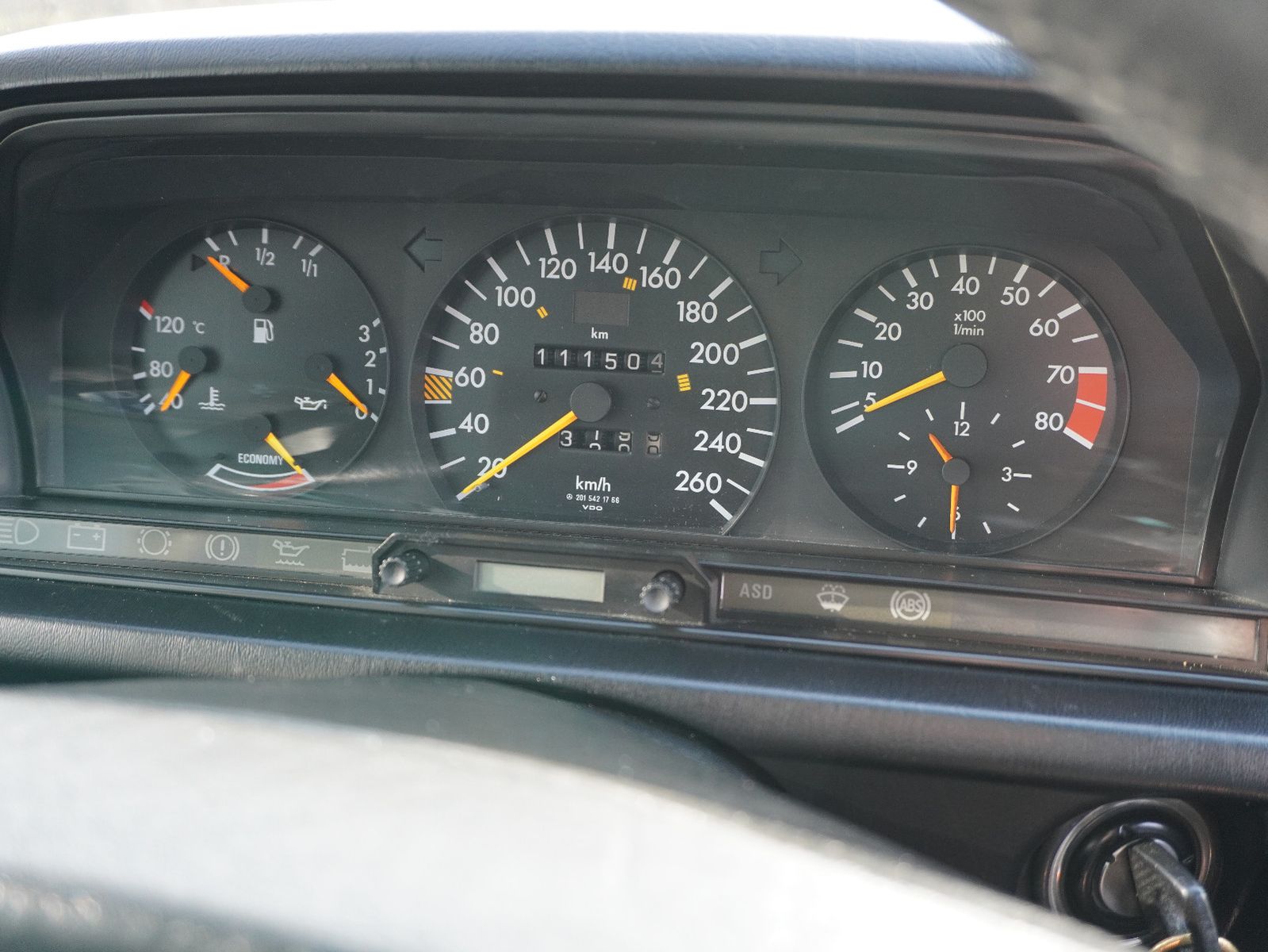 Fahrzeugabbildung Mercedes-Benz 190 E 2,3 16 V