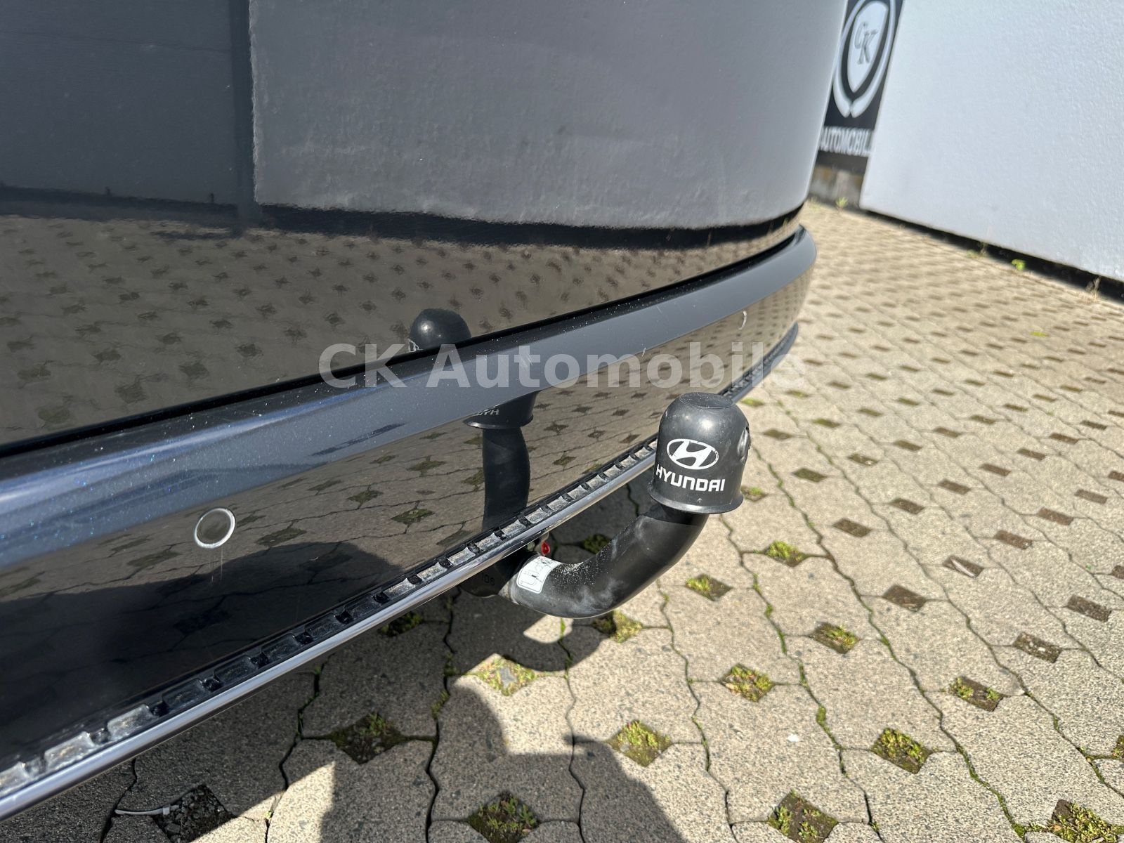 Fahrzeugabbildung Hyundai Staria Premium Signature 4WD/7Sitze/Navi/ACC/AHK