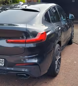 BMW X4 M40 M40d - - BMW X4 M40: Grau